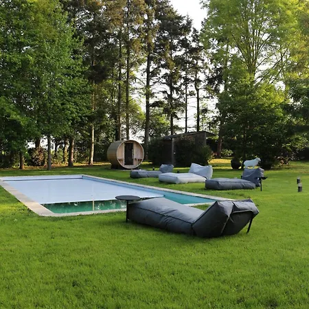 Fleurie Villa